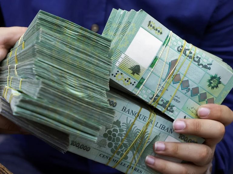 تغيرات تطرأ على أسعار صرف الليرة اللبنانية مقابل الدولار اليوم الأحد 1يونيو 2025
