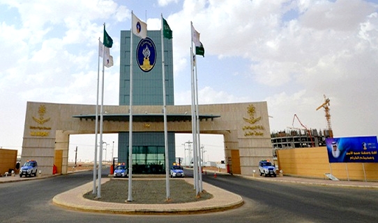 لا تفوت الفرصة: جامعة حائل تتيح التسجيل في المنح الدراسية الداخلية للطلاب غير السعوديين خلال 4 أيام فقط.