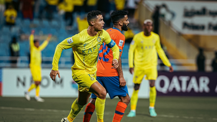 النصر والفيحاء يتواجهان في مباراة مثيرة ضمن دوري روشن السعودي