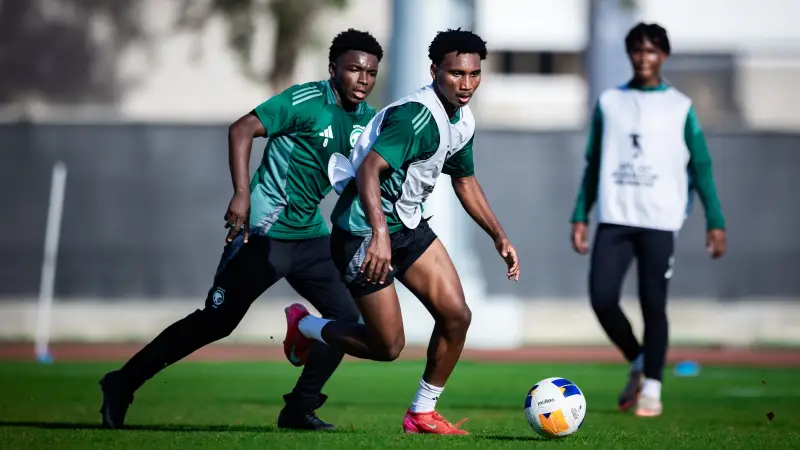 يلا لايف شاهد مباراة السعودية امام أوزبكستان في كأس آسيا بث مباشر بجودة فائقة اليوم الاربعاء 9/ابريل/2025