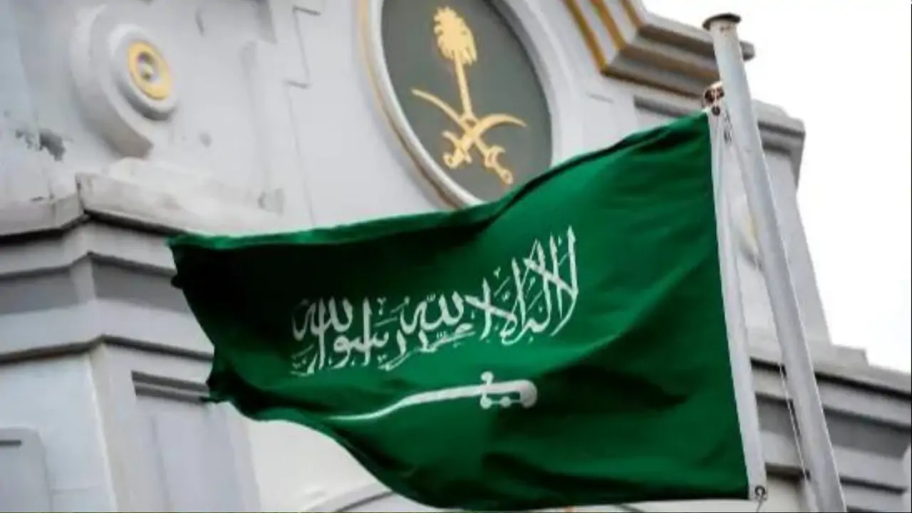نظام الكفالة في السعودية 1446: هل يشهد إلغاءً قريبًا؟.. الموارد البشرية تجيب