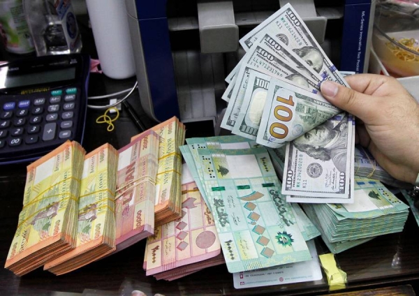 ترقب حذر بشأن أسعار صرف الليرة اللبنانية مقابل الدولار اليوم الاحد 18مايو 2025