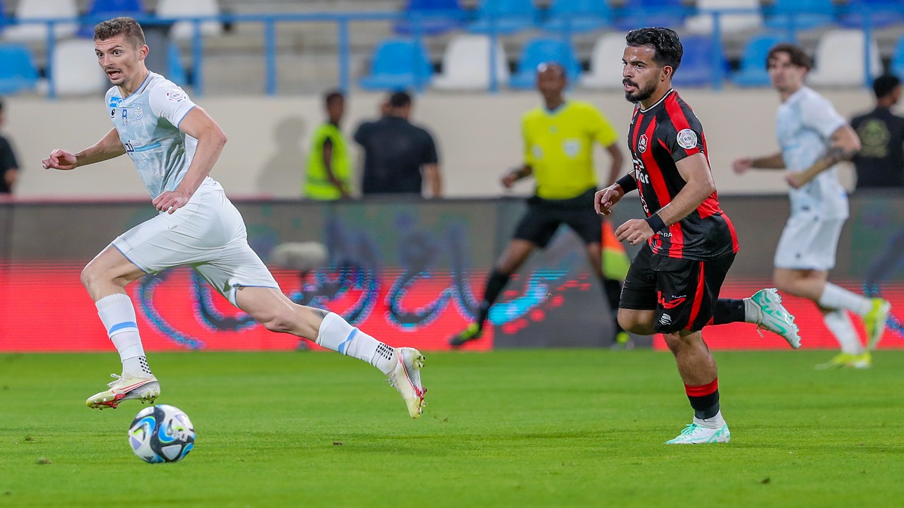 تابعوا البث المباشر لمباراة الرائد ضد الأخدود في دوري روشن السعودي اليوم الاثنين 20/1/2025 شاهد بجودة فائقة