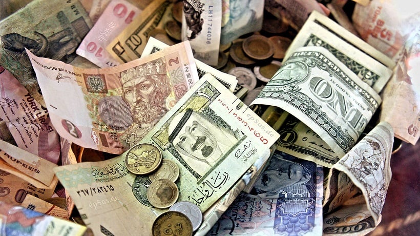 تغيرات مفاجأة في أسعار صرف الجنيه المصري مقابل الدولار اليوم الخميس 22مايو