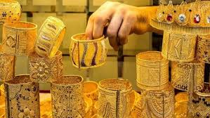 سعر الذهب في العراق يرتفع بصورة مفاجئة.. عيار 21 يتجاوز 96 ألف دينار