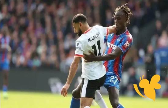 اليكم القنوات الناقلة المفتوحة لمشاهدة مباراة ليفربول ضد كريستال بالاس اليوم بالدوري الإنجليزي