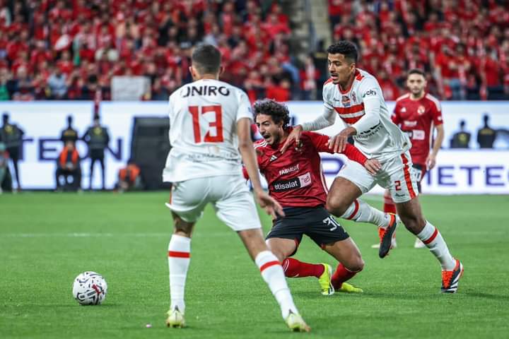 يلا شوت رابط البث المباشر لمباراة الاهلي و الزمالك في نهائي الكأس الافريقي