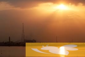 مركز التنبؤات الجوية والإنذار المبكر يحذر من حالة الطقس في المحافظات اليمنية اليوم الأربعاء